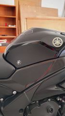 Yamaha YZF-R1 2010-thumb-8