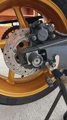 Yamaha YZF-R1 2010-thumb-12