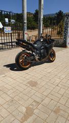 Yamaha YZF-R1 2010-thumb-22
