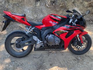 Honda CBR 1000RR 2006