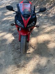 Honda CBR 1000RR 2006-thumb-2