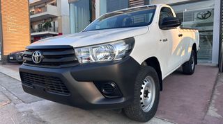 Toyota Hilux 2018 SC 4X4-thumb-1