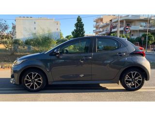Toyota Yaris 2024 ACTIVE PLUS-thumb-2