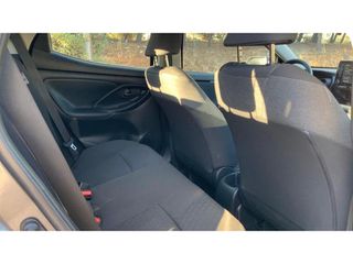 Toyota Yaris 2024 ACTIVE PLUS-thumb-12
