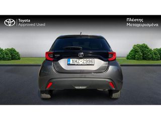 Toyota Yaris 2024 STYLE-thumb-3
