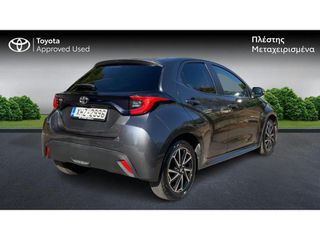 Toyota Yaris 2024 STYLE-thumb-6