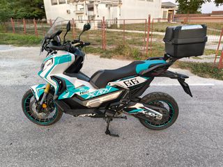 Honda X-ADV 2018-thumb-1