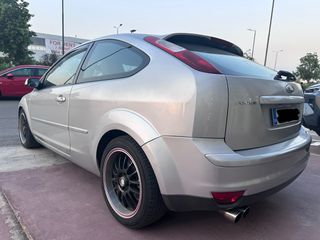 Ford Focus 2008-thumb-4