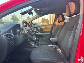 Opel Astra 2018 FULL EXTRA-thumb-8