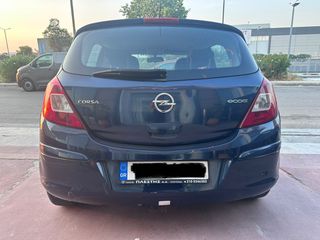 Opel Corsa 2011-thumb-5
