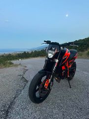 KTM 690 Duke 2012