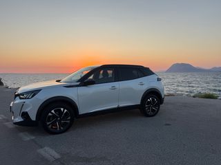 Peugeot 2008 2021 Gt line-thumb-12