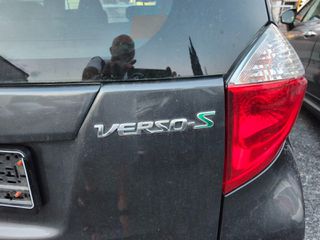 Toyota Verso-S 2013-thumb-4