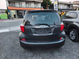 Toyota Verso-S 2013-thumb-13