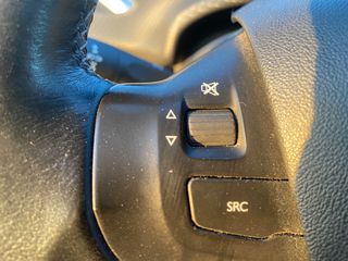 Peugeot 208 2017-thumb-14