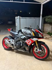 Aprilia Tuono 2017 1100rr V4 FACTORY