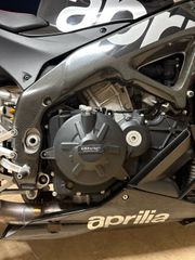 Aprilia Tuono 2017 1100rr V4 FACTORY-thumb-4