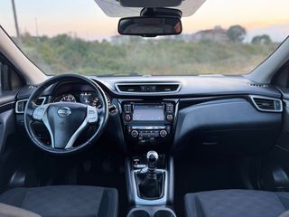 Nissan Qashqai 2017 1.2 DIG-T N-CONNECTA-thumb-9