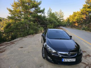 Opel Astra 2010 Opel Astra J Sport 1.6 Turbo 180hp-thumb-6