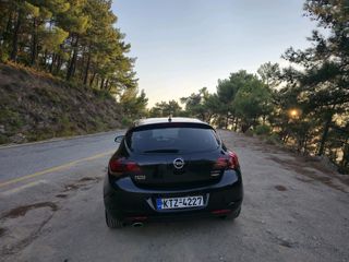 Opel Astra 2010 Opel Astra J Sport 1.6 Turbo 180hp-thumb-27