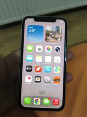 iPhone 11 64 gb-thumb-3