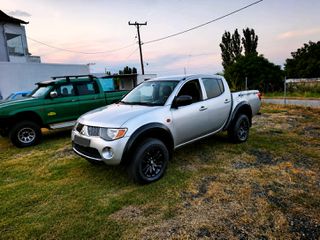 Mitsubishi L200 2008 mitsubishi l200 safari-thumb-1