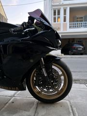 Yamaha YZF-R1 2009 Big Bang-thumb-7
