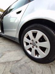 Audi A4 2001 1.6-thumb-3