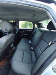 Audi A4 2001 1.6-thumb-14