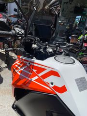 KTM 1290 Super Adventure 2018 S-thumb-1