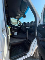 Mercedes-Benz 2019 Sprinter-thumb-8