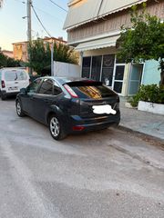 Ford Focus 2011-thumb-2