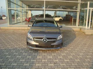 Mercedes-Benz A 180 2017-thumb-1