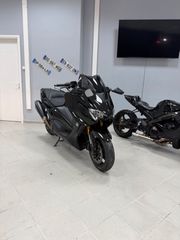 Yamaha T-Max 530 2019-thumb-1