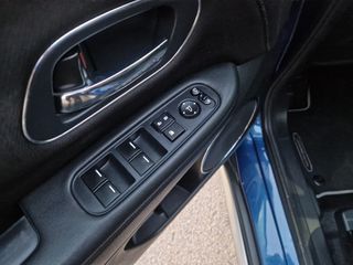 Honda HR-V 2017-thumb-13