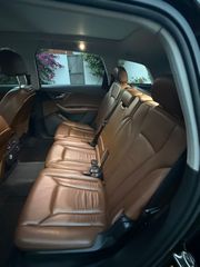Audi Q7 2016-thumb-9