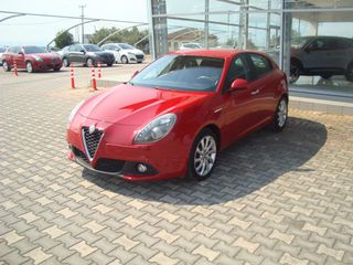 Alfa Romeo Giulietta 2017-thumb-3