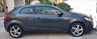 Kia Ceed / cee'd 2010-thumb-2