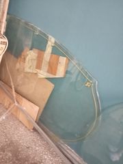 πωλειται τζαμι για τραπεζι τραπεζαριας σε αριστη κατασταση ιδανικο για αντικατασταση η κατασκευη καινουργιο τραπεζι