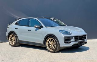 Porsche Cayenne 2024 COUPE TURBO GT 740hp-thumb-4