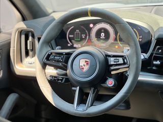 Porsche Cayenne 2024 COUPE TURBO GT 740hp-thumb-23
