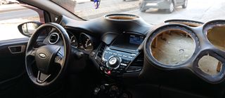 Ταμπλό ford fiesta mk7.5