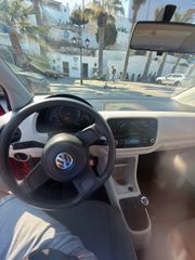 Volkswagen Up 2014-thumb-5