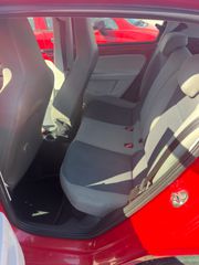 Volkswagen Up 2014-thumb-7