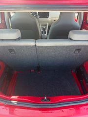 Volkswagen Up 2014-thumb-8