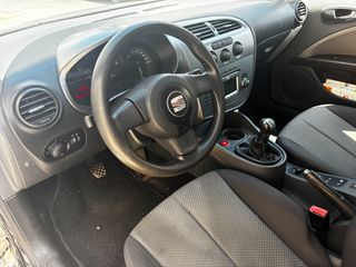 Seat Leon 2006 1.6-thumb-17