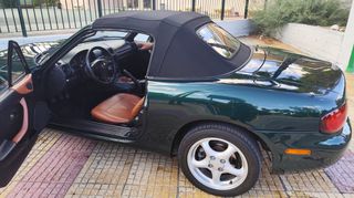 Mazda MX-5 1998-thumb-11