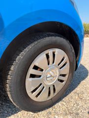 Volkswagen Up 2014-thumb-9