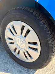 Volkswagen Up 2014-thumb-10