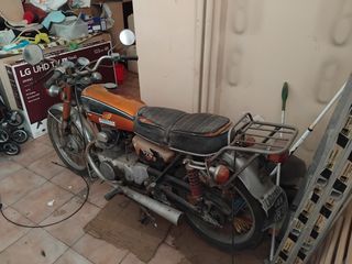 Honda CB 200 1973-thumb-2